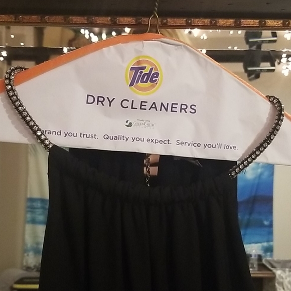 Top - Picture 3 of 9